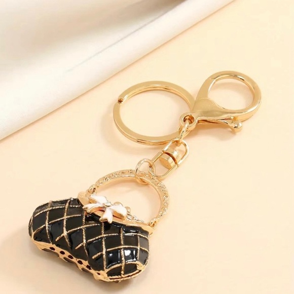 NEW💃Black New Creative cute artificial diamonds Handbag Enamel Charm Keychain - Picture 4 of 5